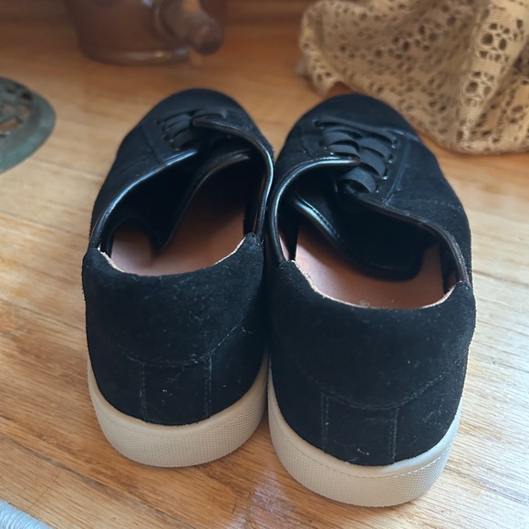 Vionic Jean Suede Black Women’s Sneakers Orthotic Size 7.5 US Comfort - Picture 3 of 9